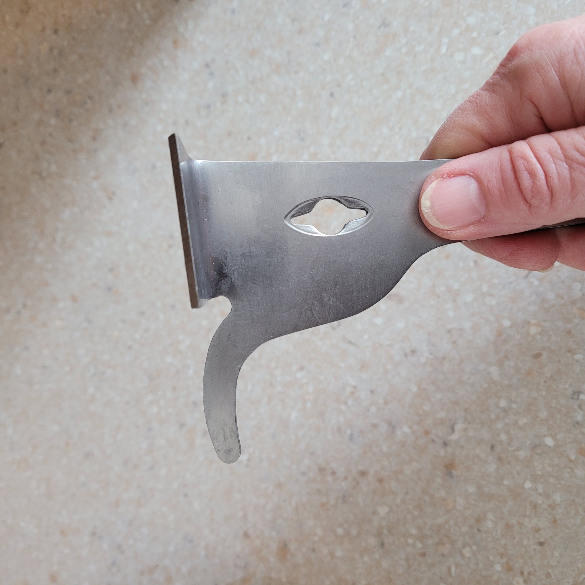 Hook-End Hive Tool
