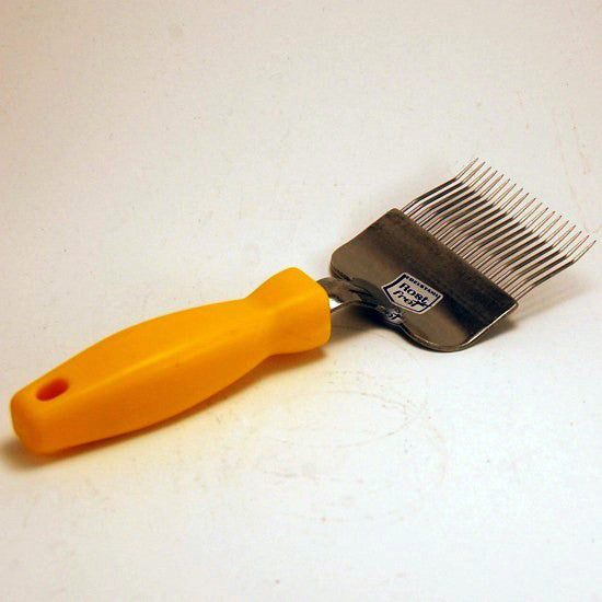 Deluxe Uncapping Fork