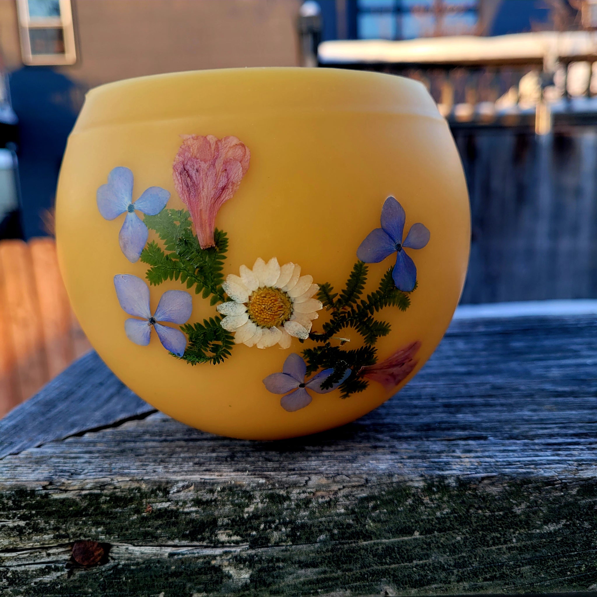 Beeswax Luminary (globes)